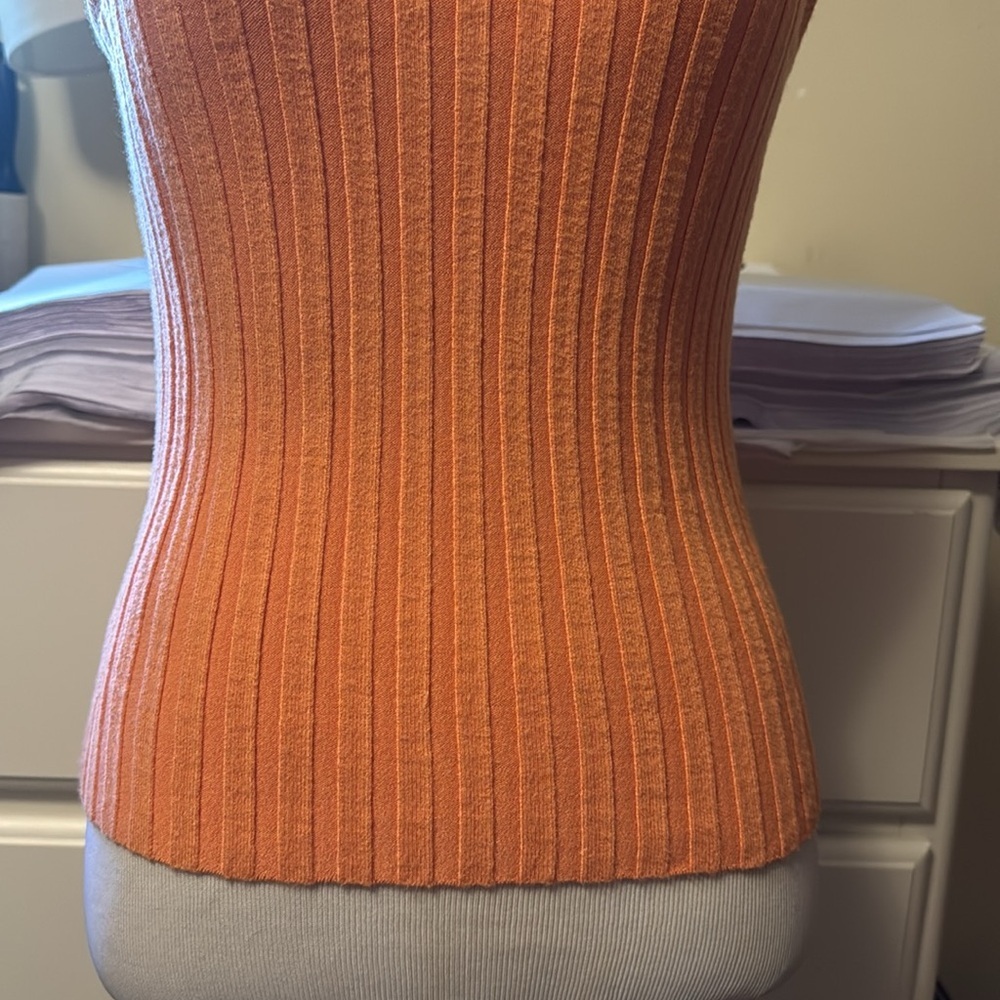 Orange Ribbed Sleeveless Top - Picture 3 of 8